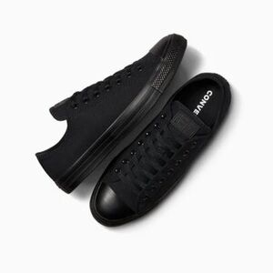 Black Converse Chuck Taylor All Star Canvas